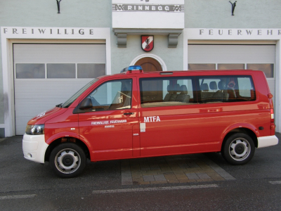 pc157862s2_20131215_2057678476